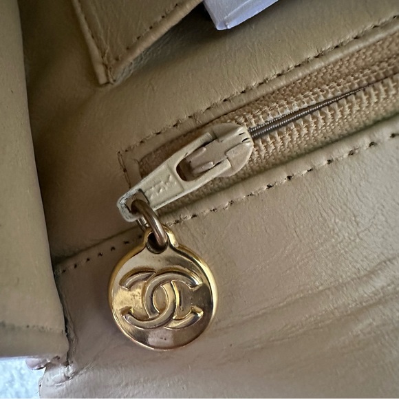 Vintage Chanel coco handle - Picture 15 of 16